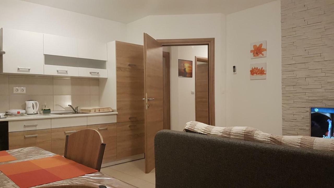 Apartment Orange Brist Pula Dış mekan fotoğraf