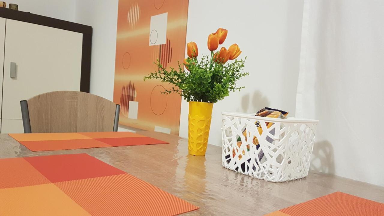 Apartment Orange Brist Pula Dış mekan fotoğraf